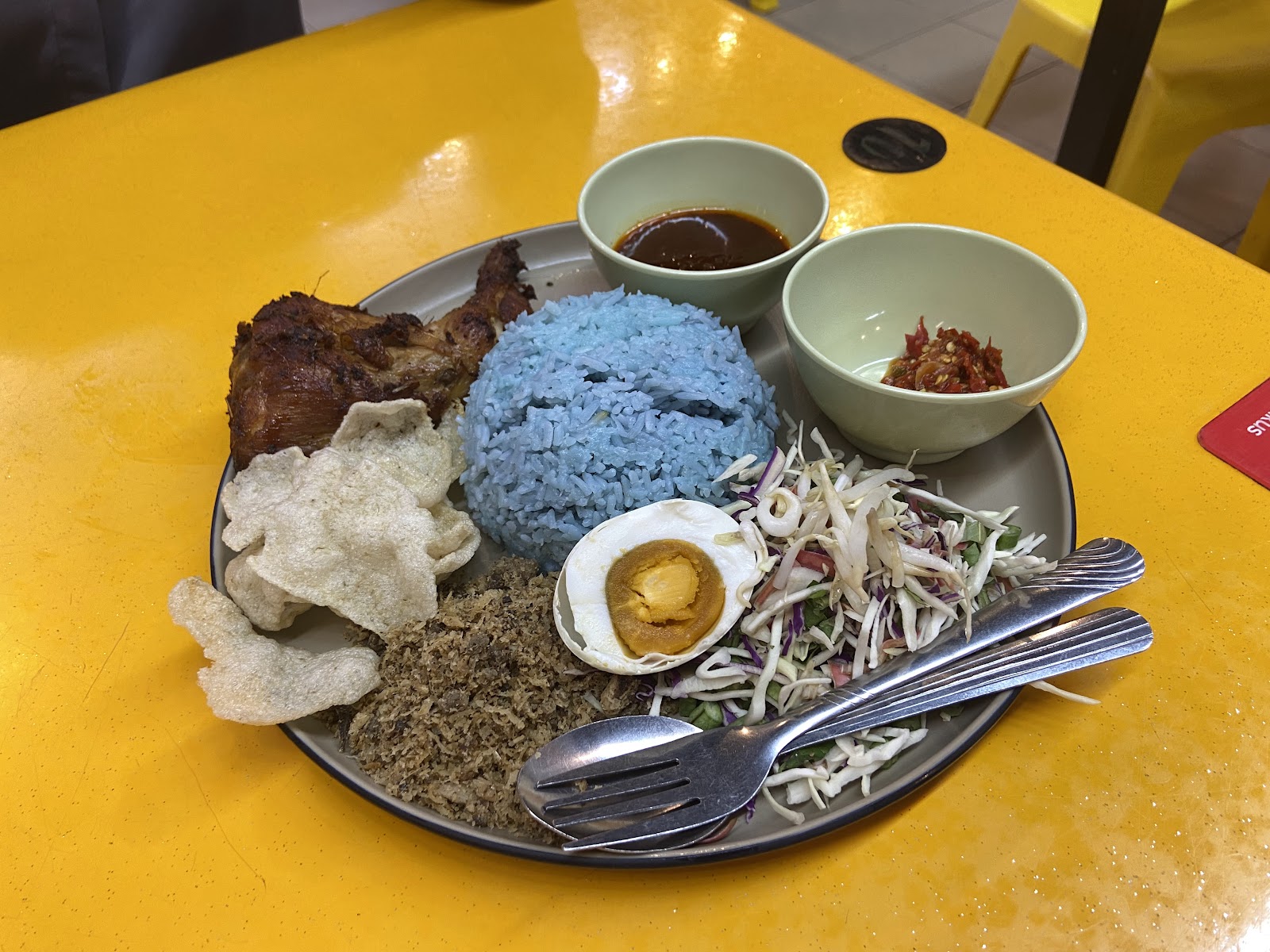 Nasi Kukus Ayam Berempah